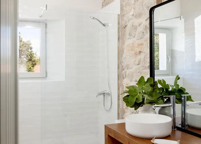 Wishome-Casa Independiente Con Gran Jardin Y Piscina Climatizada Hébergement de vacances